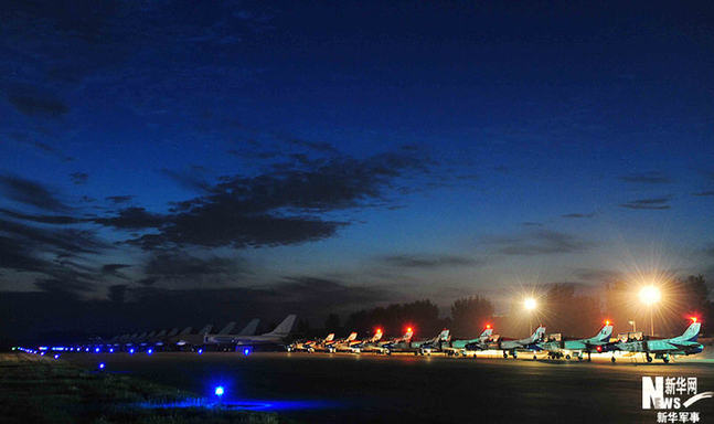 铁翼蔽空