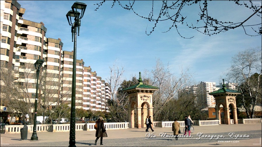 Parque_Primo_de_Rivera_Zaragoza_Espa?a_01.jpg