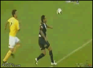 Soccer_kicked_nuts.gif