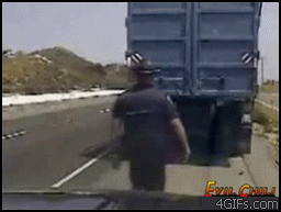 Cop_dodges_pickup.gif
