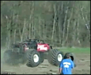 Monster_truck_backflip.gif