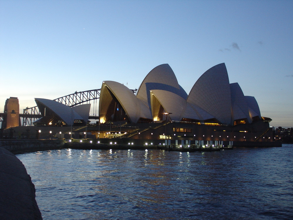 Opera House in Sydney.jpg