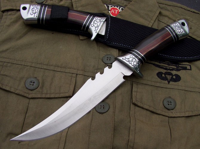 金象 A310 雕花猎刀 160RMB.jpg