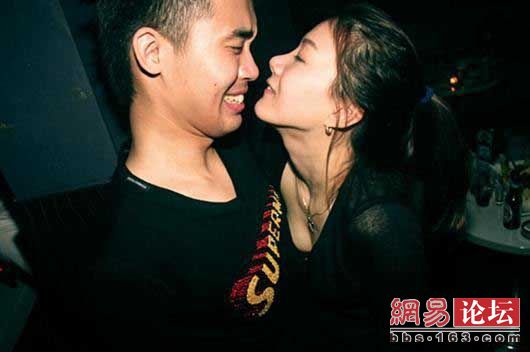354dc350bd66a2be39bf30b19aebdea4.jpg