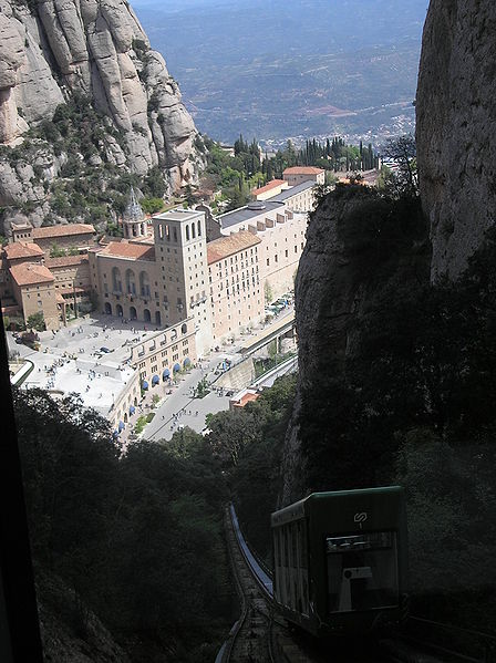 448px-Montserrat_up.JPG
