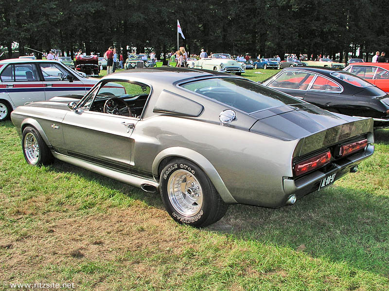 1967_Ford_Shelby_Mustang_GT-500_Eleanor_clone_a_r3q.jpg